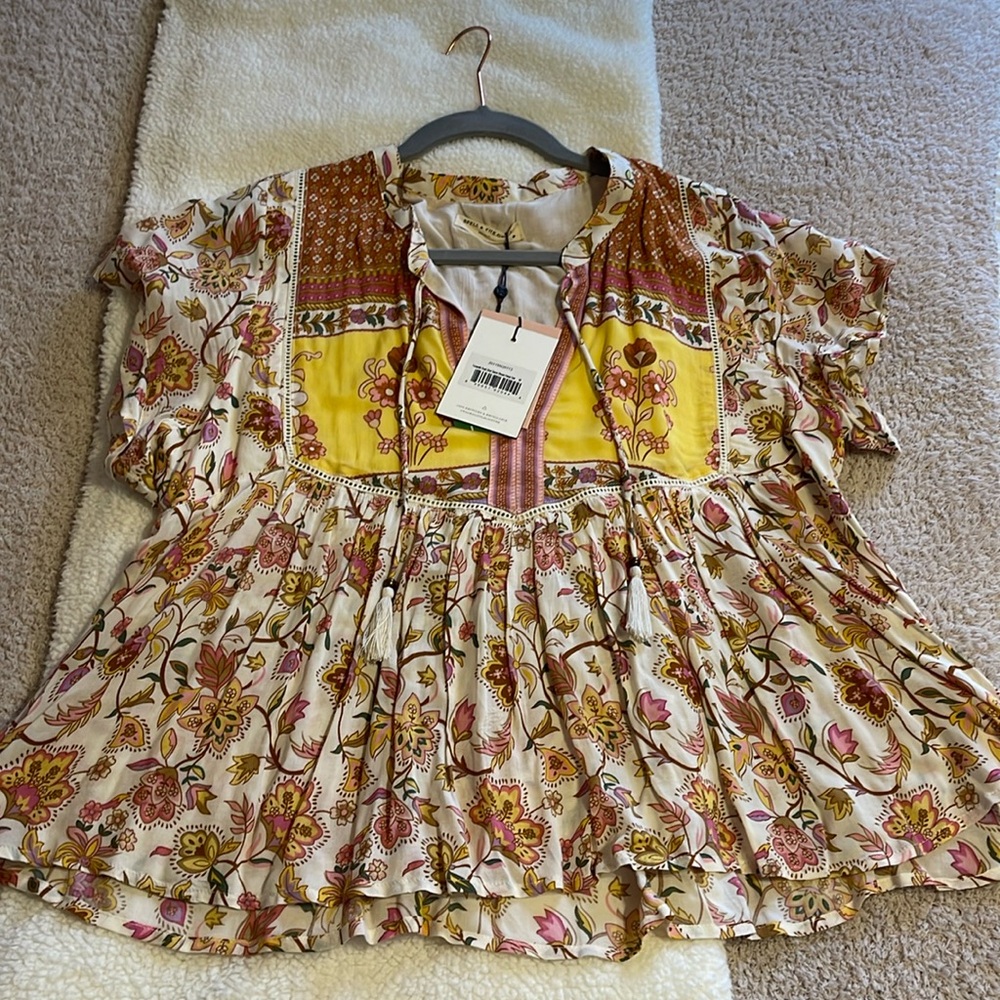 Spell Portabello Road Top in Honeydew size M